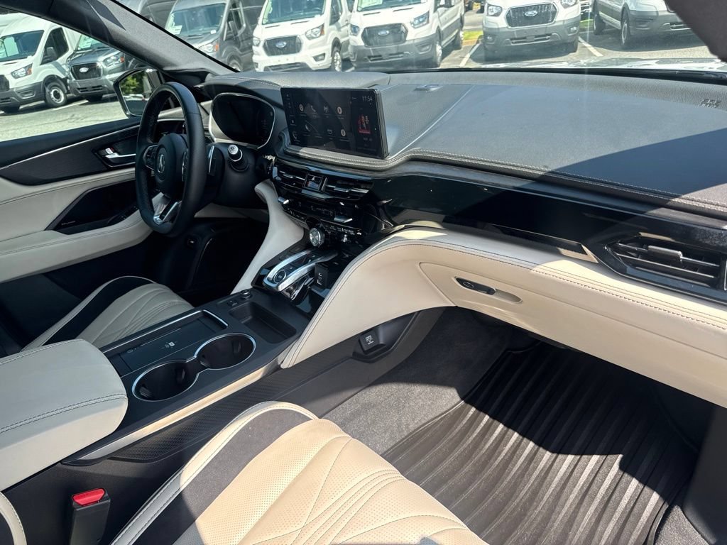 Used 2025 Acura MDX Type S AWD/4WD image 18