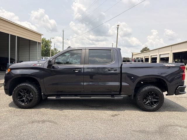 Used 2022 Chevrolet Silverado 1500 LT Trail Boss w/ LPO, Dark Essentials Package AWD/4WD image 6