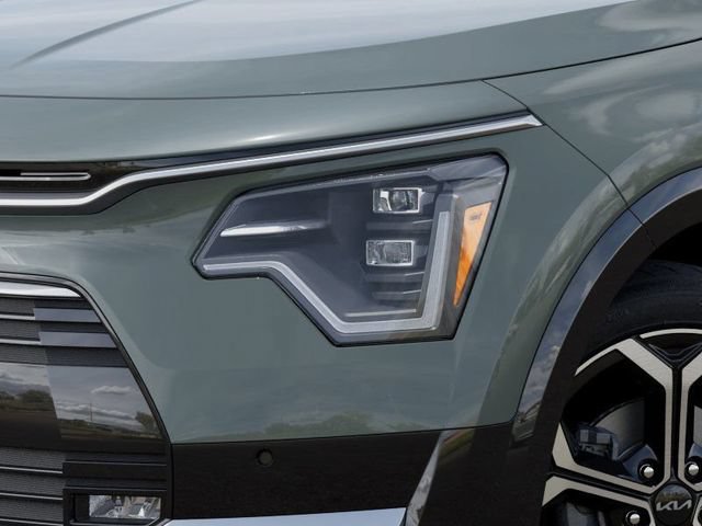 New 2025 Kia Niro SX Touring FWD image 10