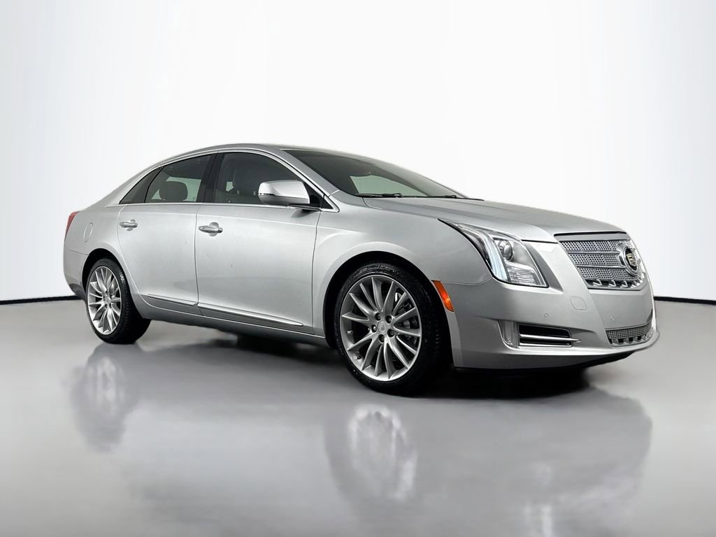 Used 2013 Cadillac XTS Platinum image 3