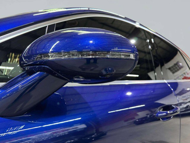 Used 2024 Porsche Macan image 18