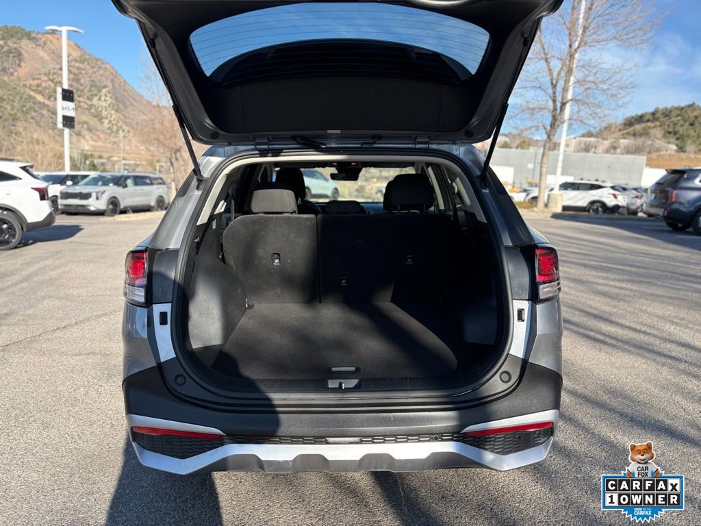 Certified 2025 Kia Sportage LX image 8