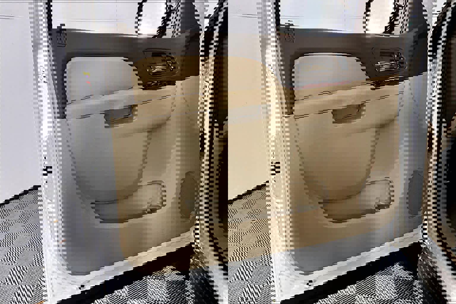 Used 2013 Chevrolet Tahoe LTZ image 20