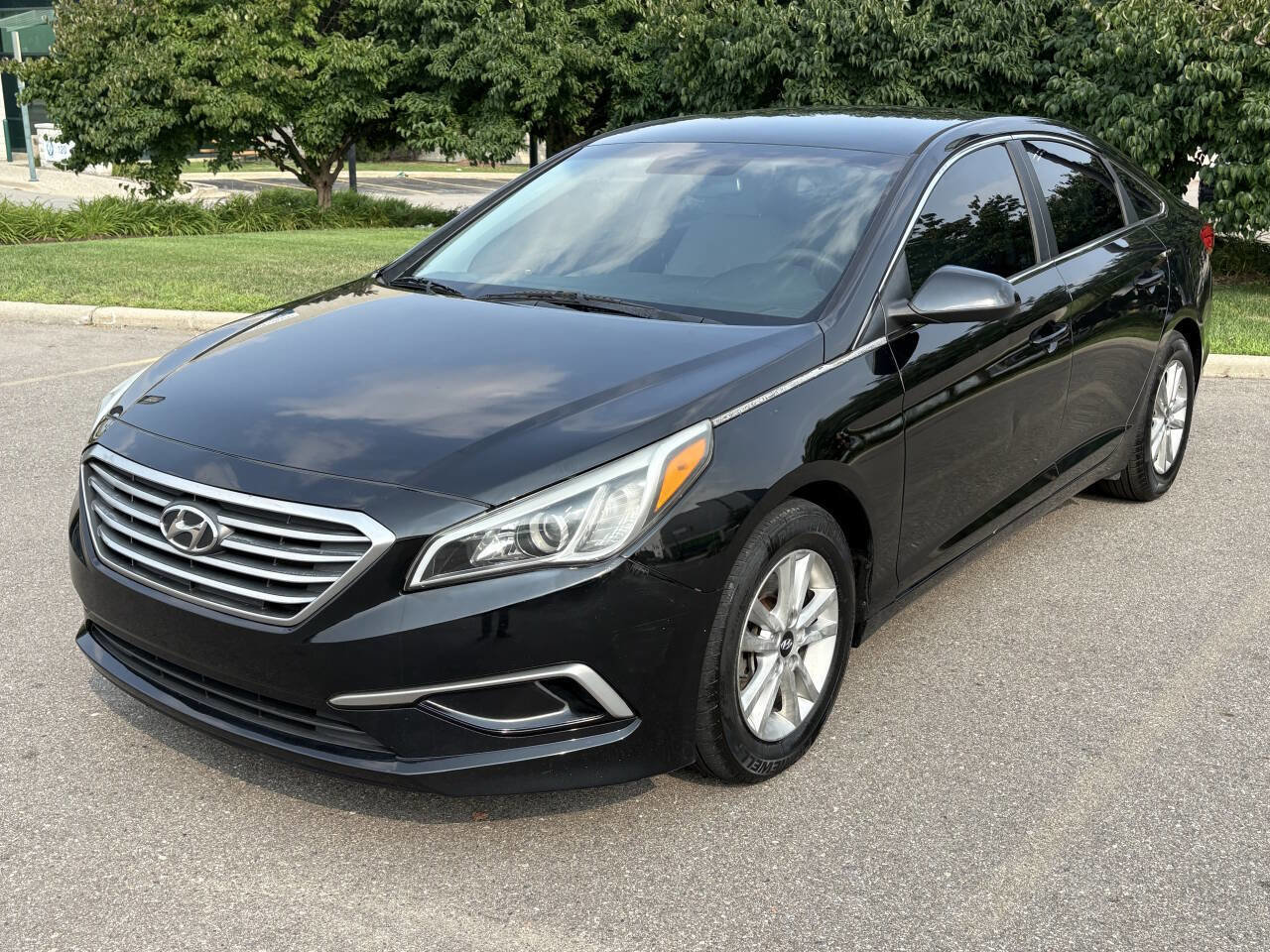 Used 2016 Hyundai Sonata SE image 20