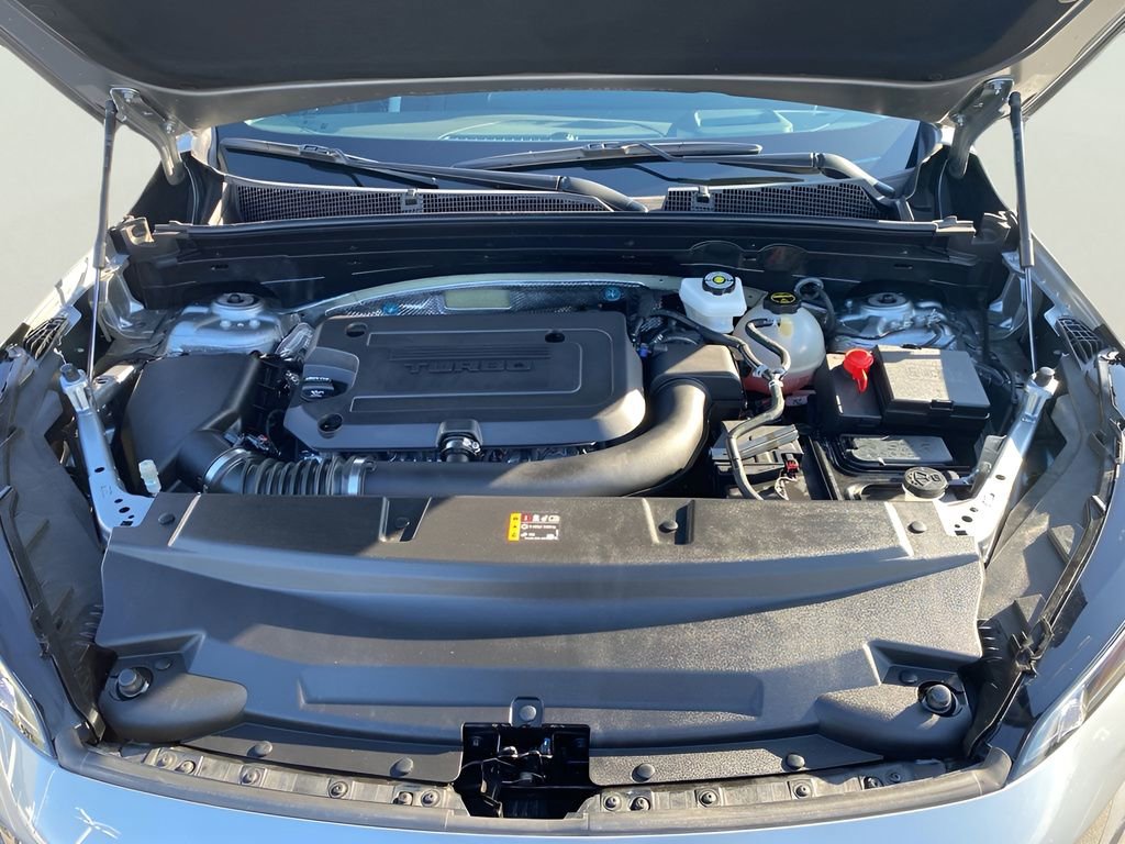 Used 2025 Buick Envision Sport Touring image 10