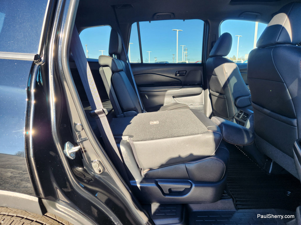 Used 2023 Honda Passport TrailSport image 44