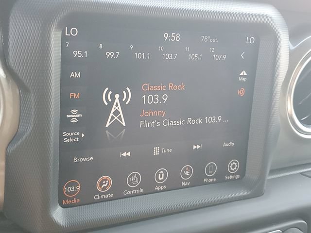 Used 2020 Jeep Wrangler Unlimited Sahara w/ Uconnect 4C Nav & Sound Group AWD/4WD image 25