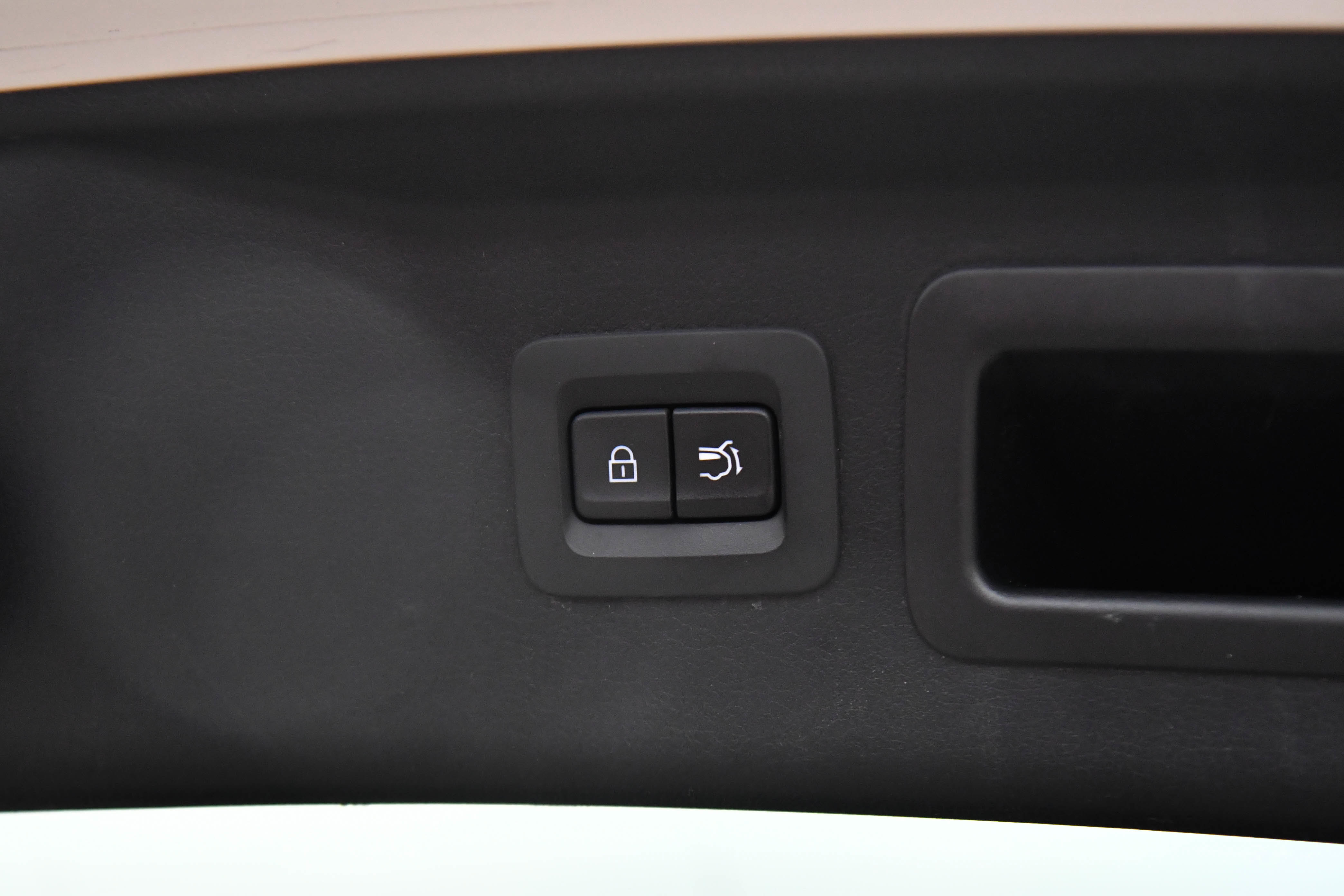 Used 2024 MAZDA CX-90 3.3 Turbo w/ Preferred Plus image 44