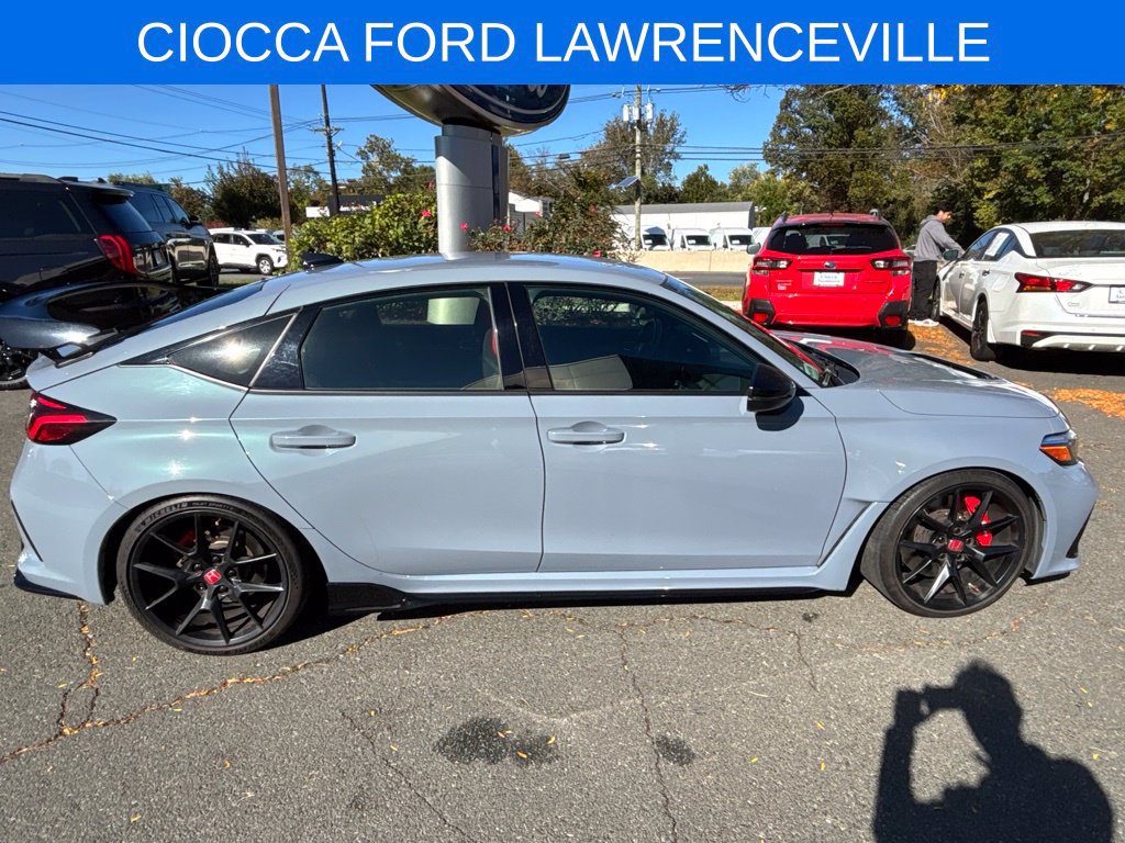 Used 2023 Honda Civic Type R image 8