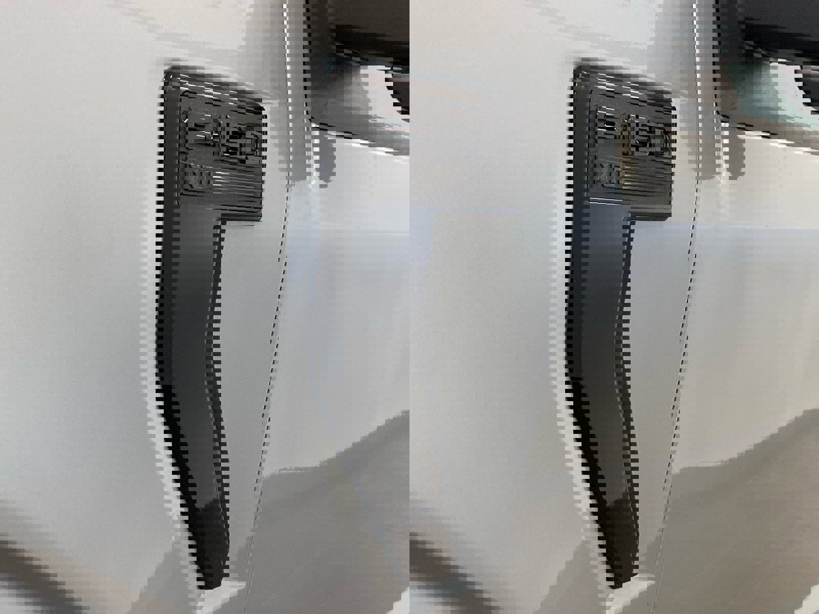 New 2025 Ford F150 XLT w/ Equipment Group 303A High image 13