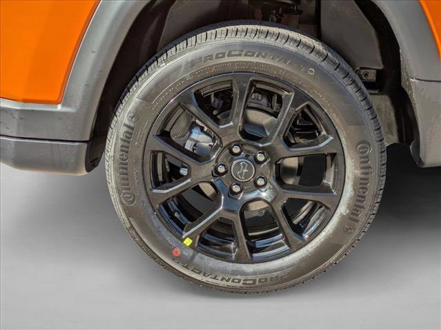New 2026 Jeep Compass Latitude image 10