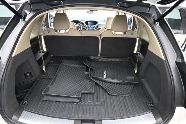 Used 2016 Acura MDX w/ Technology Package AWD/4WD image 17
