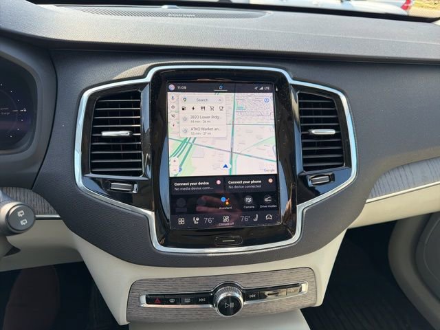 Used 2023 Volvo XC90 T8 Plus w/ Protection Package Premier image 14