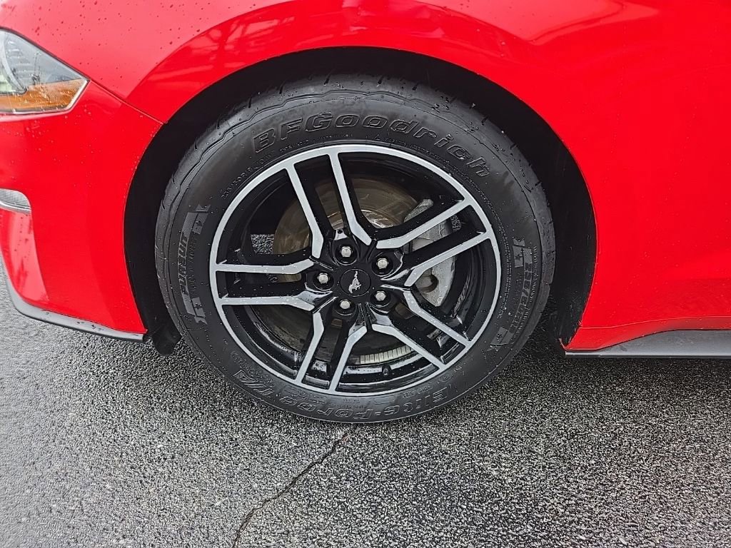 Used 2021 Ford Mustang Premium RWD image 9