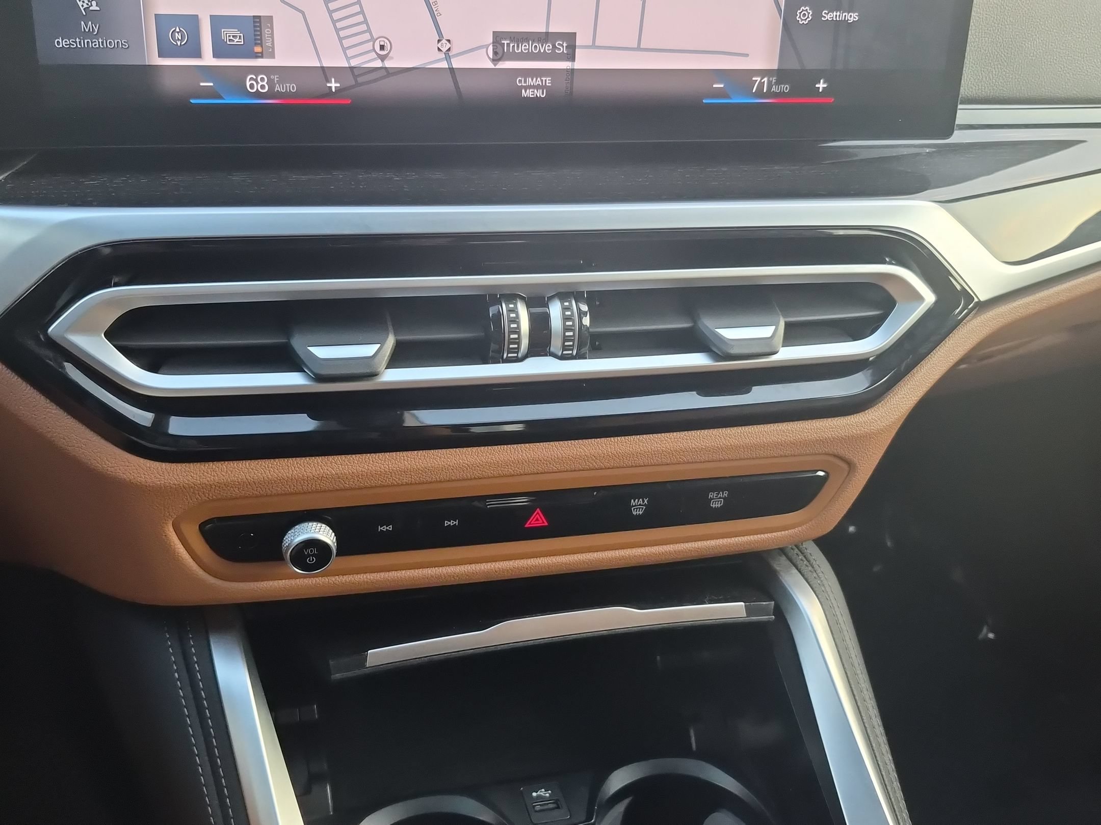 Used 2023 BMW i4 eDrive40 w/ M Sport Package RWD image 26