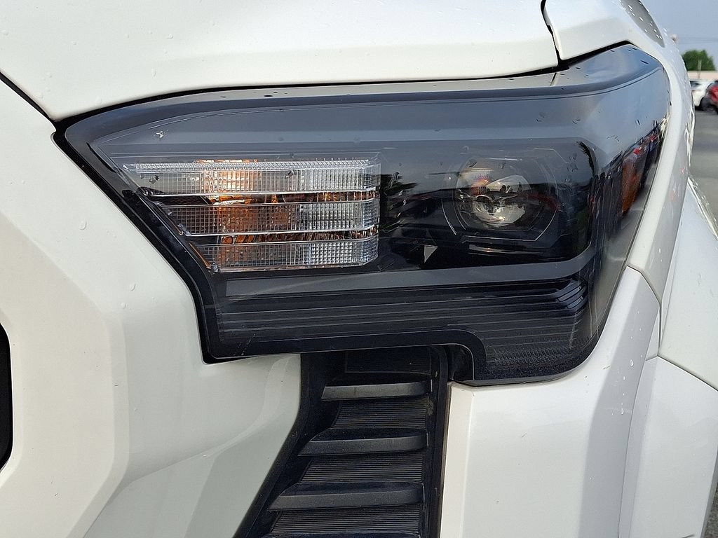 Used 2024 Toyota Tacoma SR RWD image 11