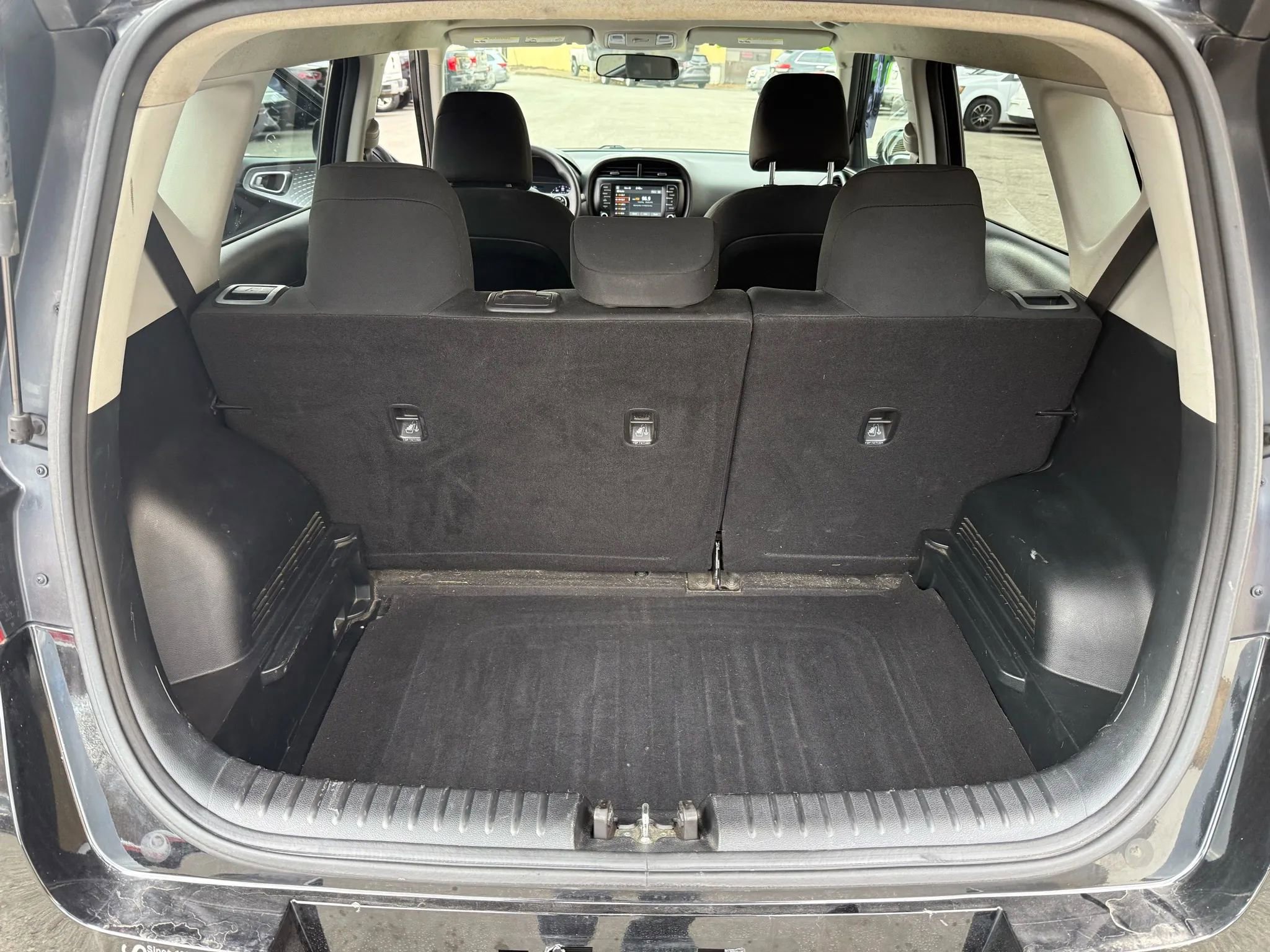 Used 2021 Kia Soul LX image 15