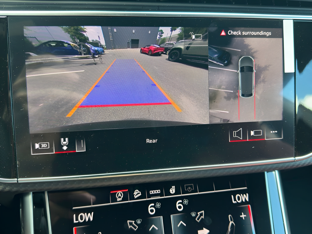 New 2026 Audi SQ8 Premium Plus AWD/4WD image 32