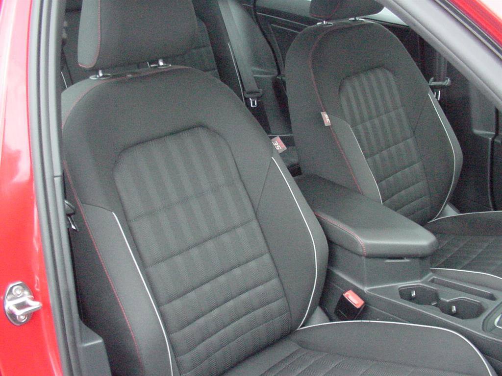 Used 2019 Volkswagen Jetta GLI image 29