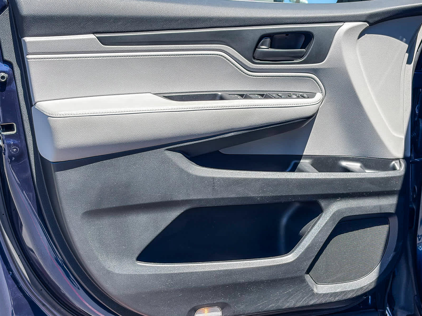 Used 2018 Honda Odyssey EX image 21