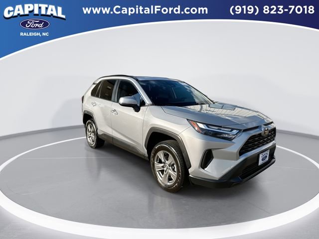Used 2024 Toyota RAV4 XLE image 2