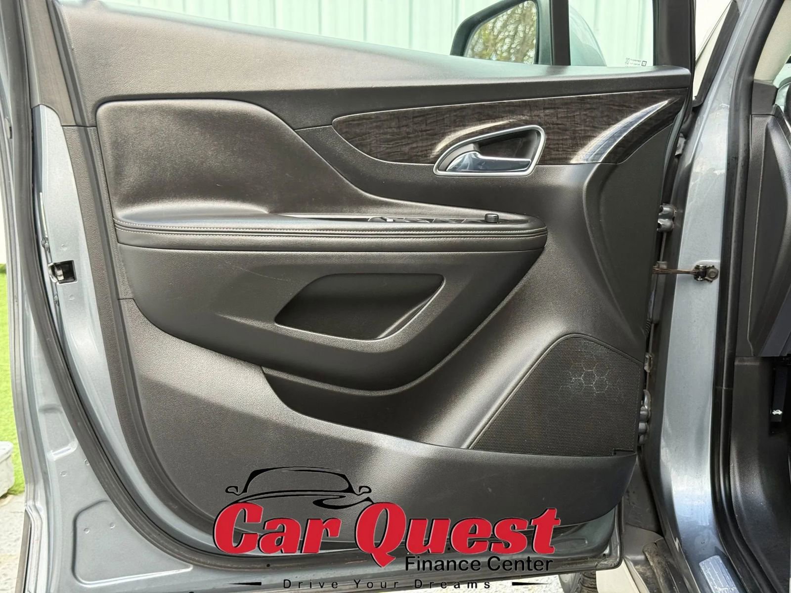 Used 2015 Buick Encore Convenience image 11