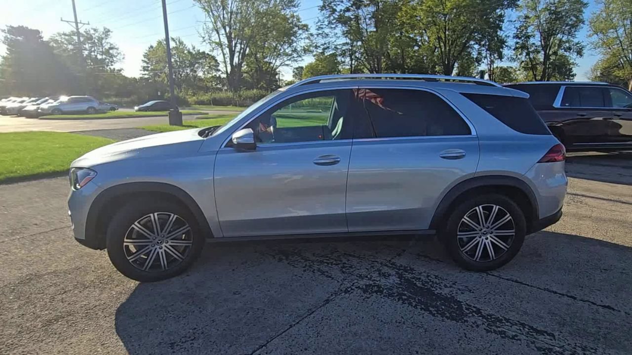 Used 2025 Mercedes-Benz GLE 350 4MATIC image 6