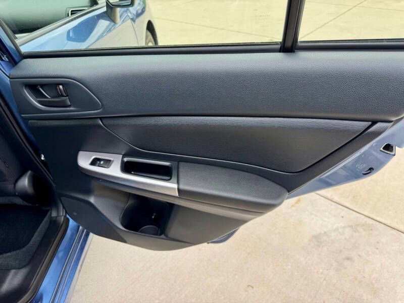 Used 2016 Subaru Impreza 2.0i image 10