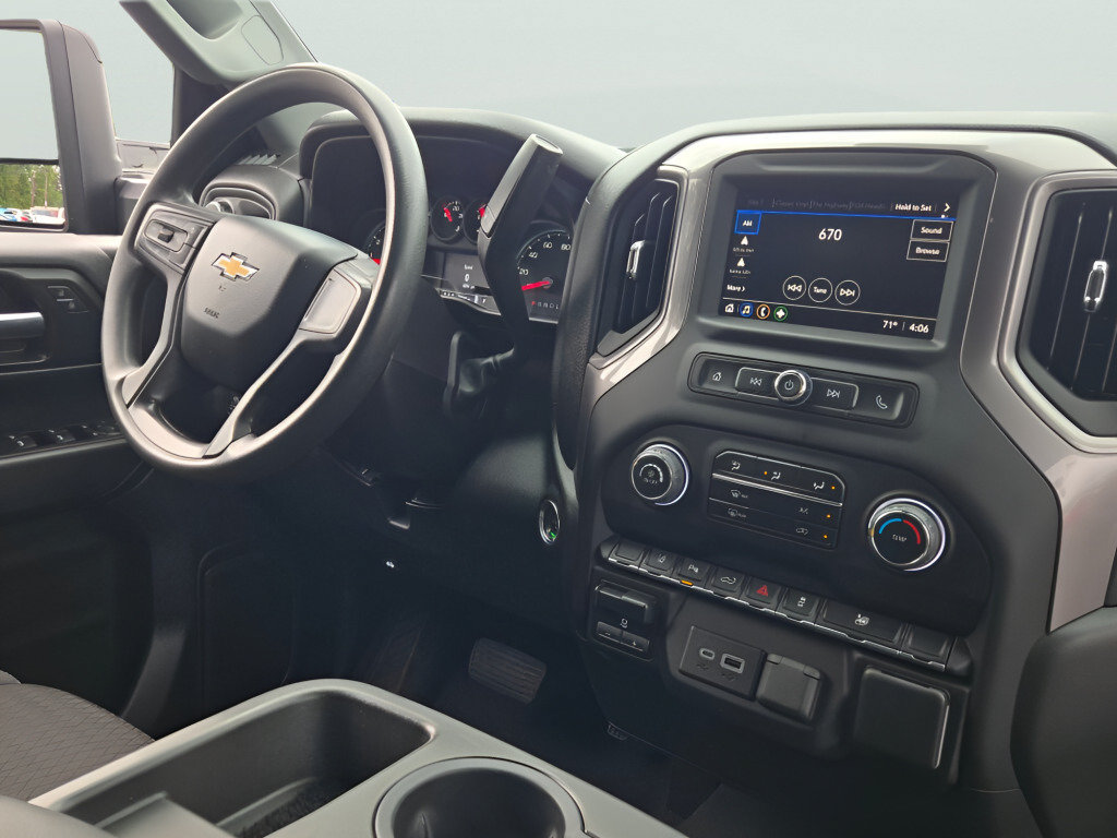 Certified 2024 Chevrolet Silverado 2500 Custom w/ Custom Value Package AWD/4WD image 8