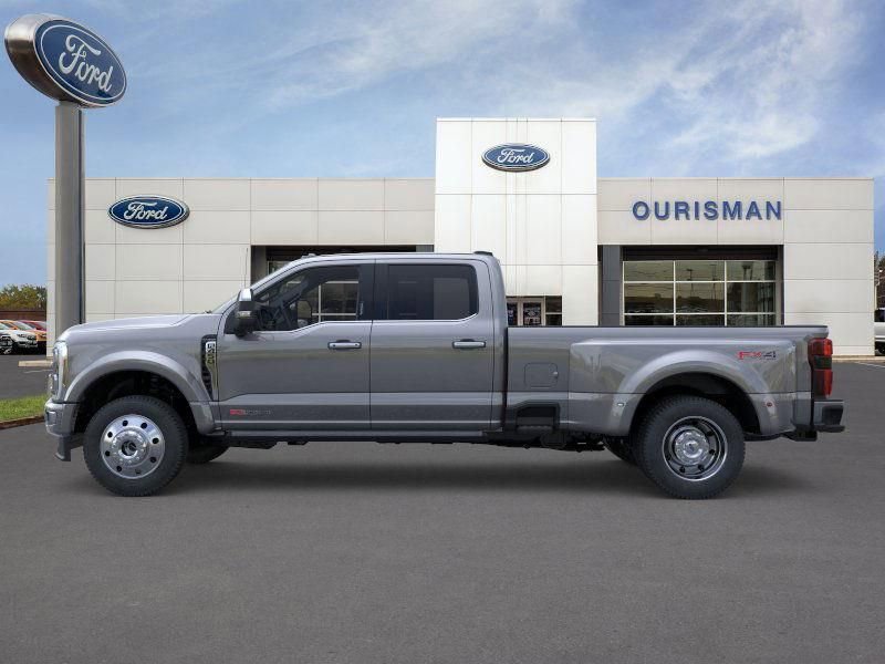 New 2026 Ford F450 Platinum w/ Platinum Plus Package image 4