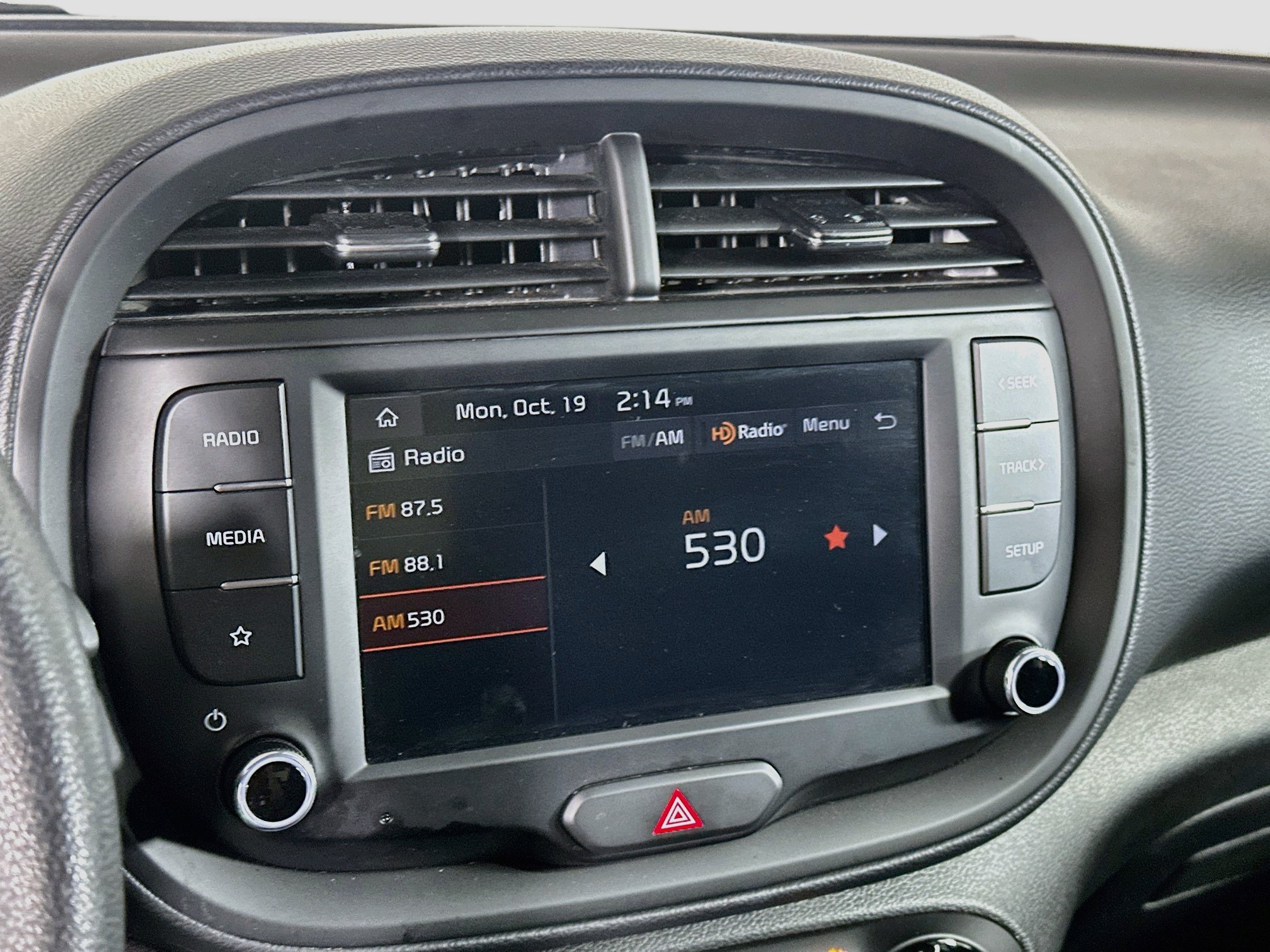 Used 2025 Kia Soul LX w/ LX Technology Package FWD image 21