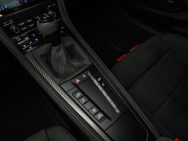 Used 2025 Porsche 718 Cayman GT4 RS image 27