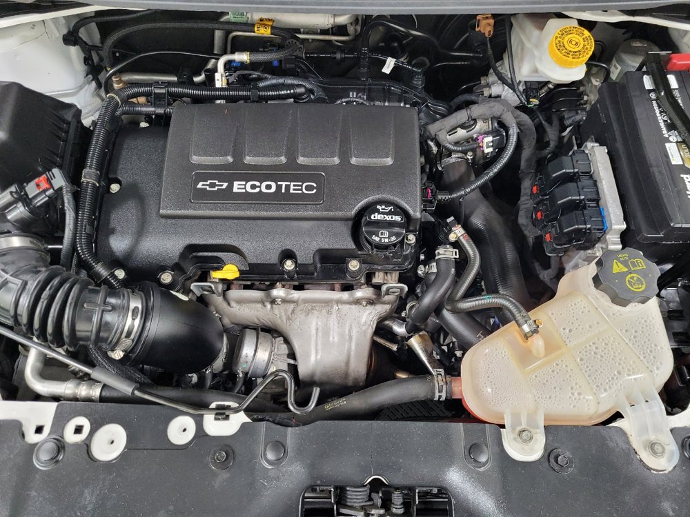 Used 2020 Chevrolet Sonic LT image 30