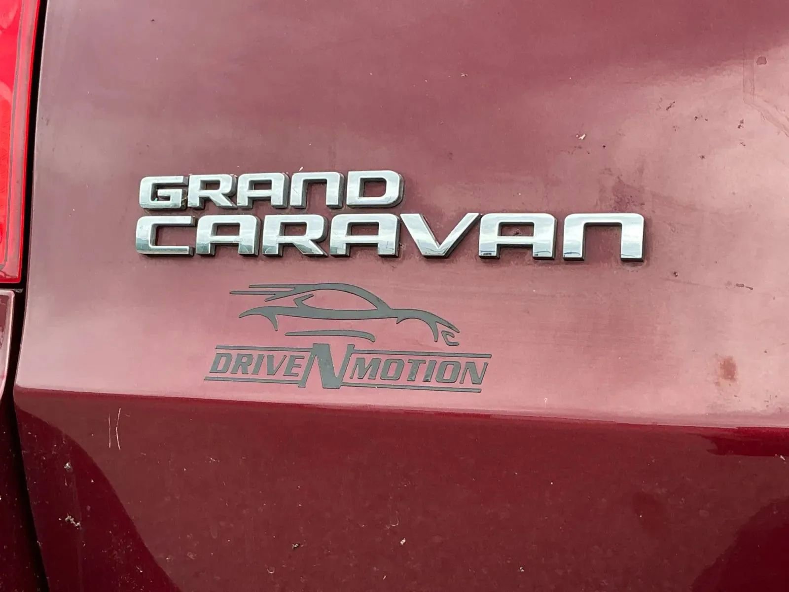 Used 2018 Dodge Grand Caravan SE image 19