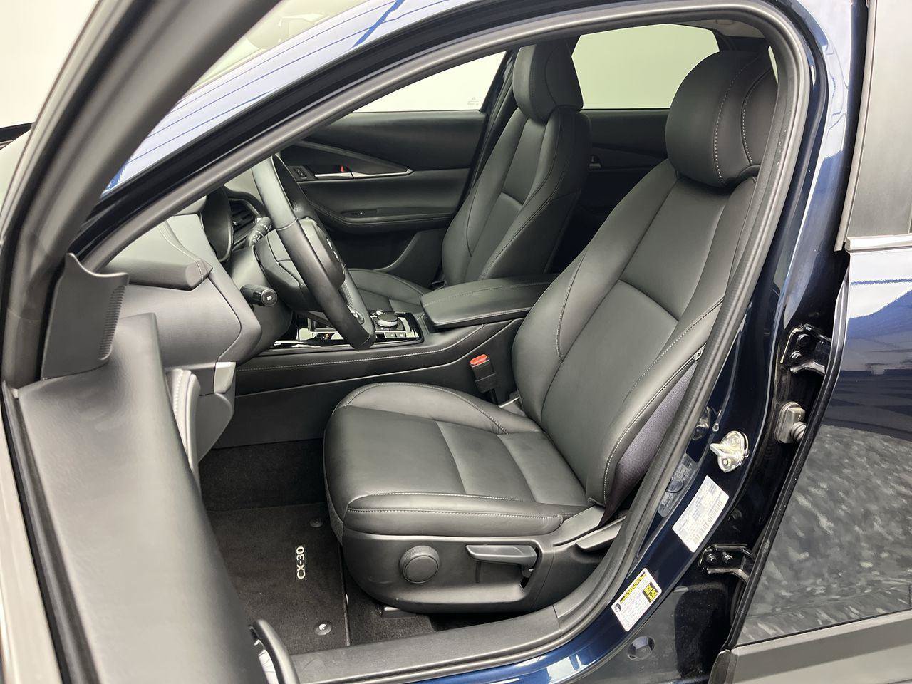Certified 2025 MAZDA CX-30 AWD 2.5 S w/ Select Sport Pkg image 8