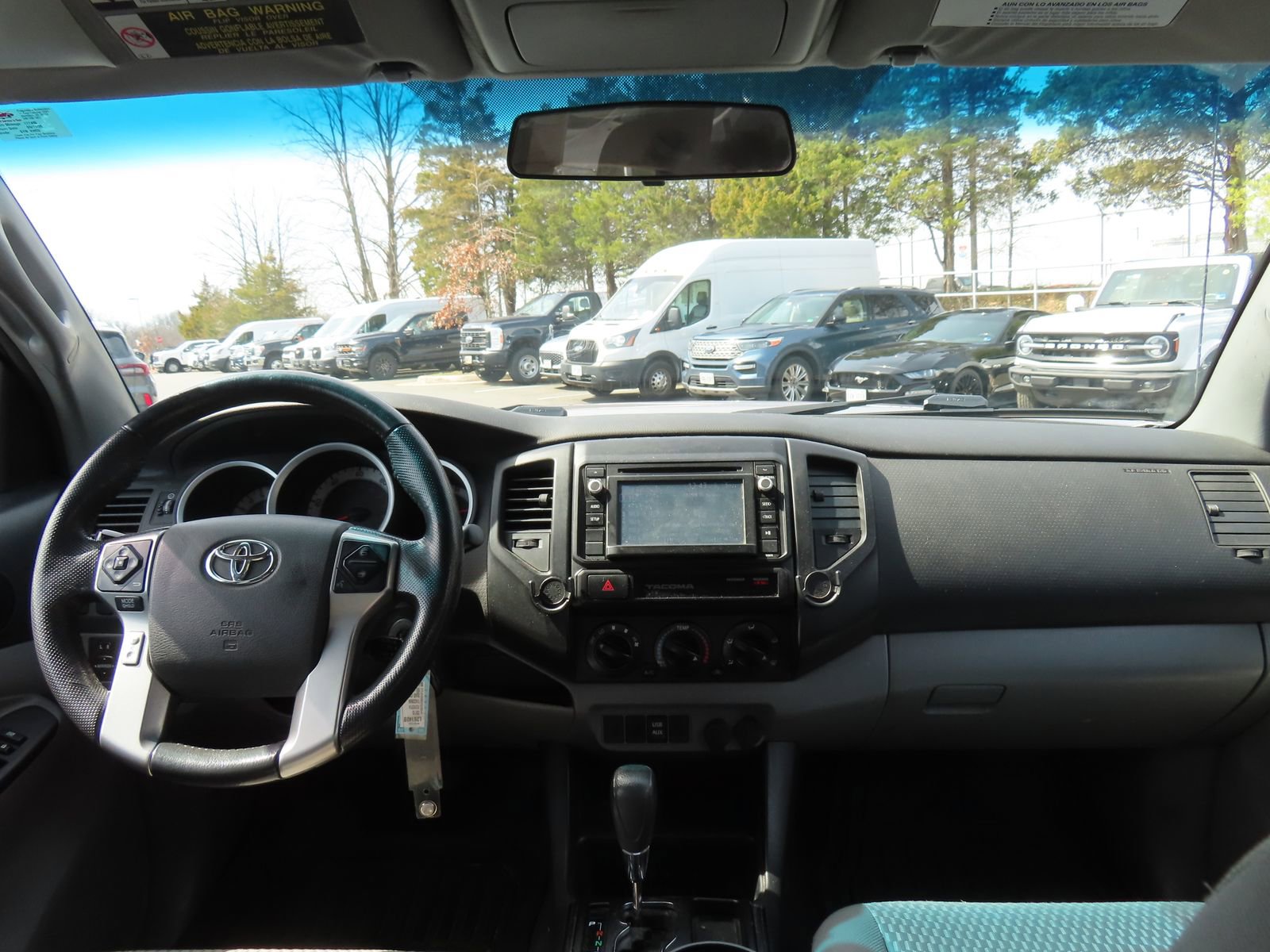 Used 2015 Toyota Tacoma PreRunner w/ Convenience Package image 15