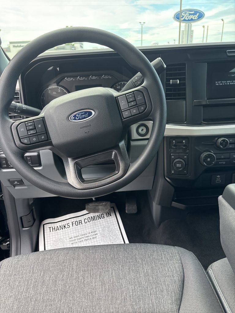 New 2026 Ford F250 XL w/ STX Appearance Package AWD/4WD image 11