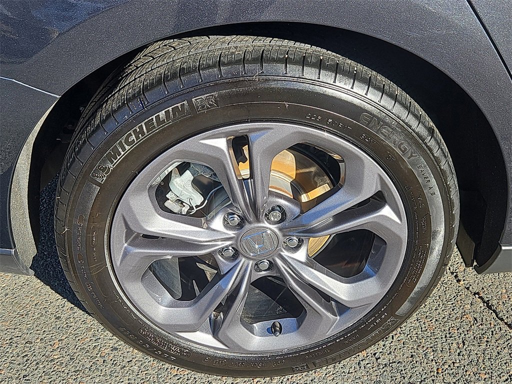 Certified 2023 Honda Accord EX image 9