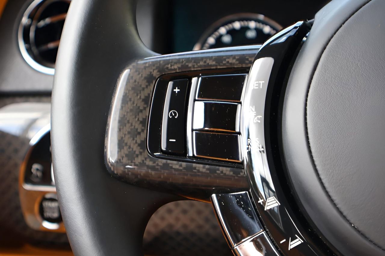 Certified 2023 Rolls-Royce Cullinan Black Badge image 29