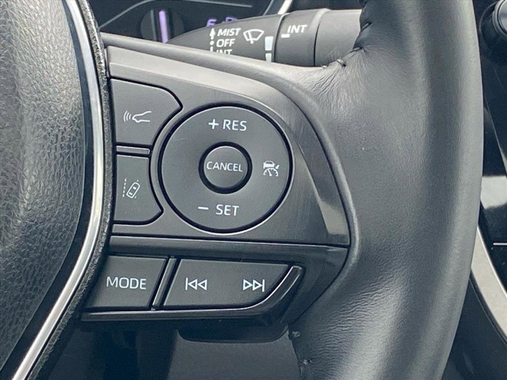 Used 2019 Toyota Camry SE image 9