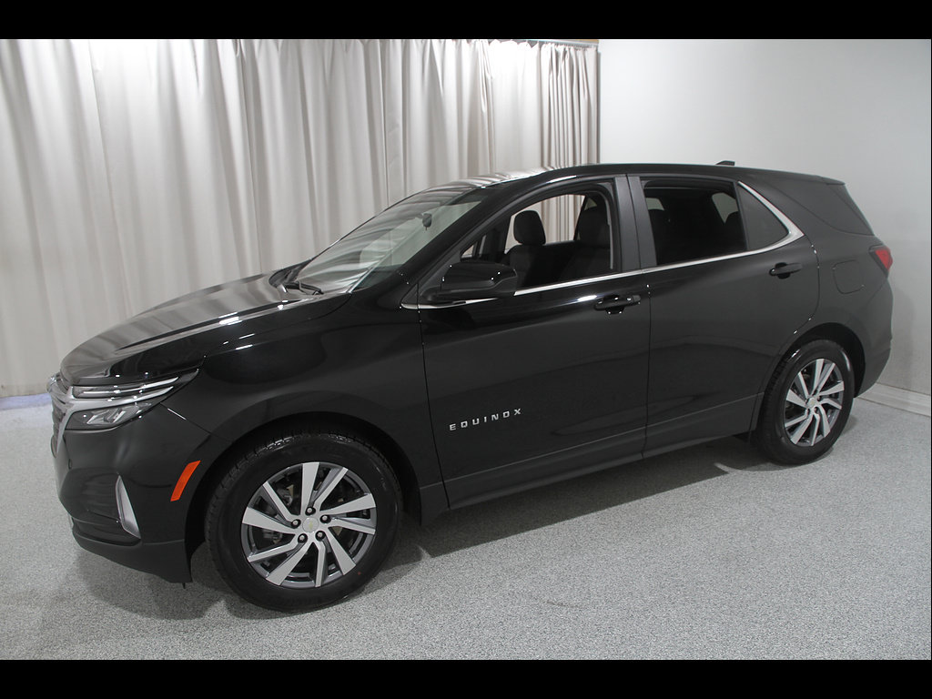Certified 2024 Chevrolet Equinox LT FWD image 3
