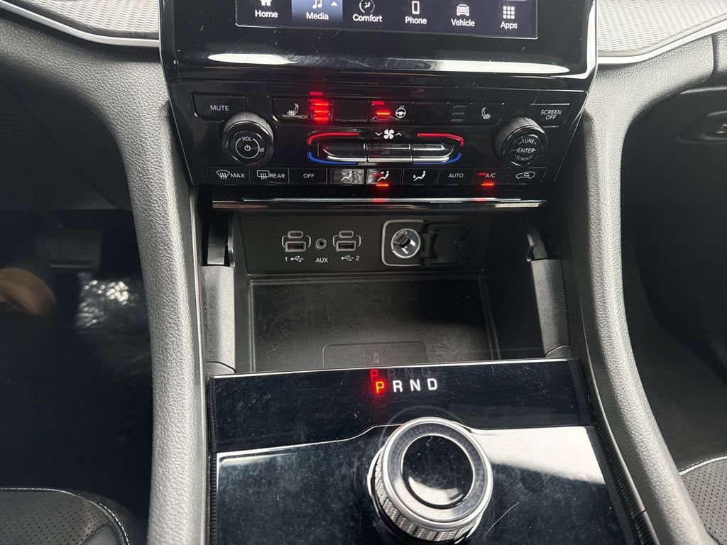 Used 2024 Jeep Grand Cherokee L Altitude image 20