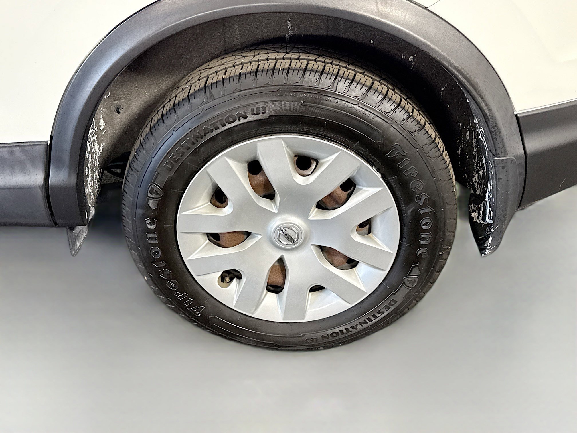 Used 2020 Nissan Rogue Sport S image 36