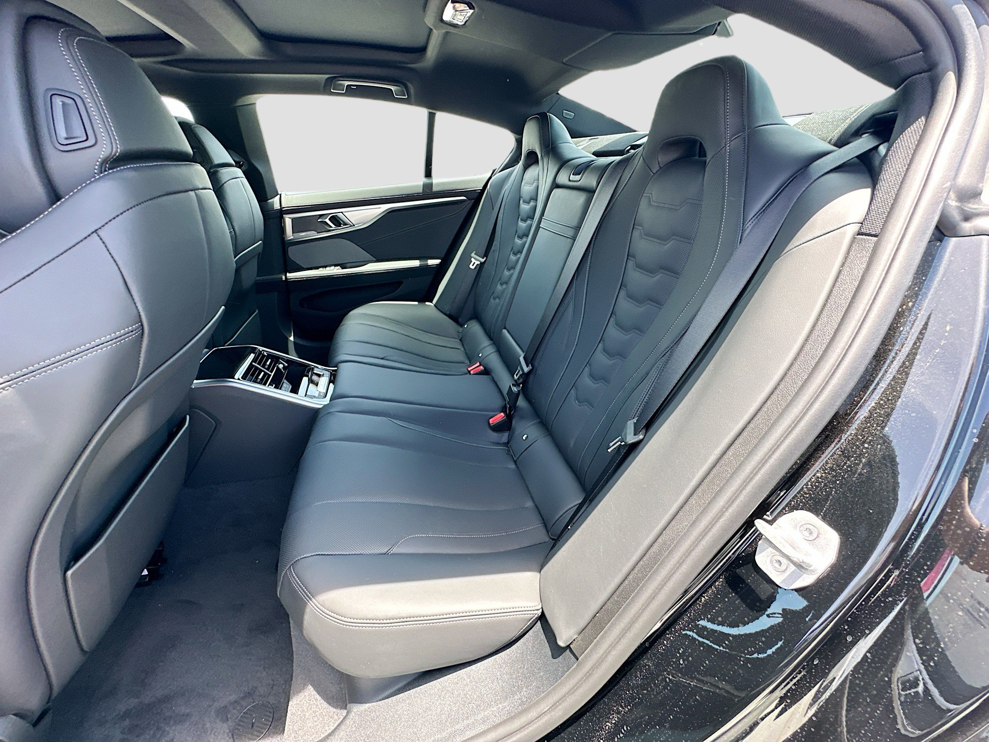 New 2026 BMW 840i RWD image 19