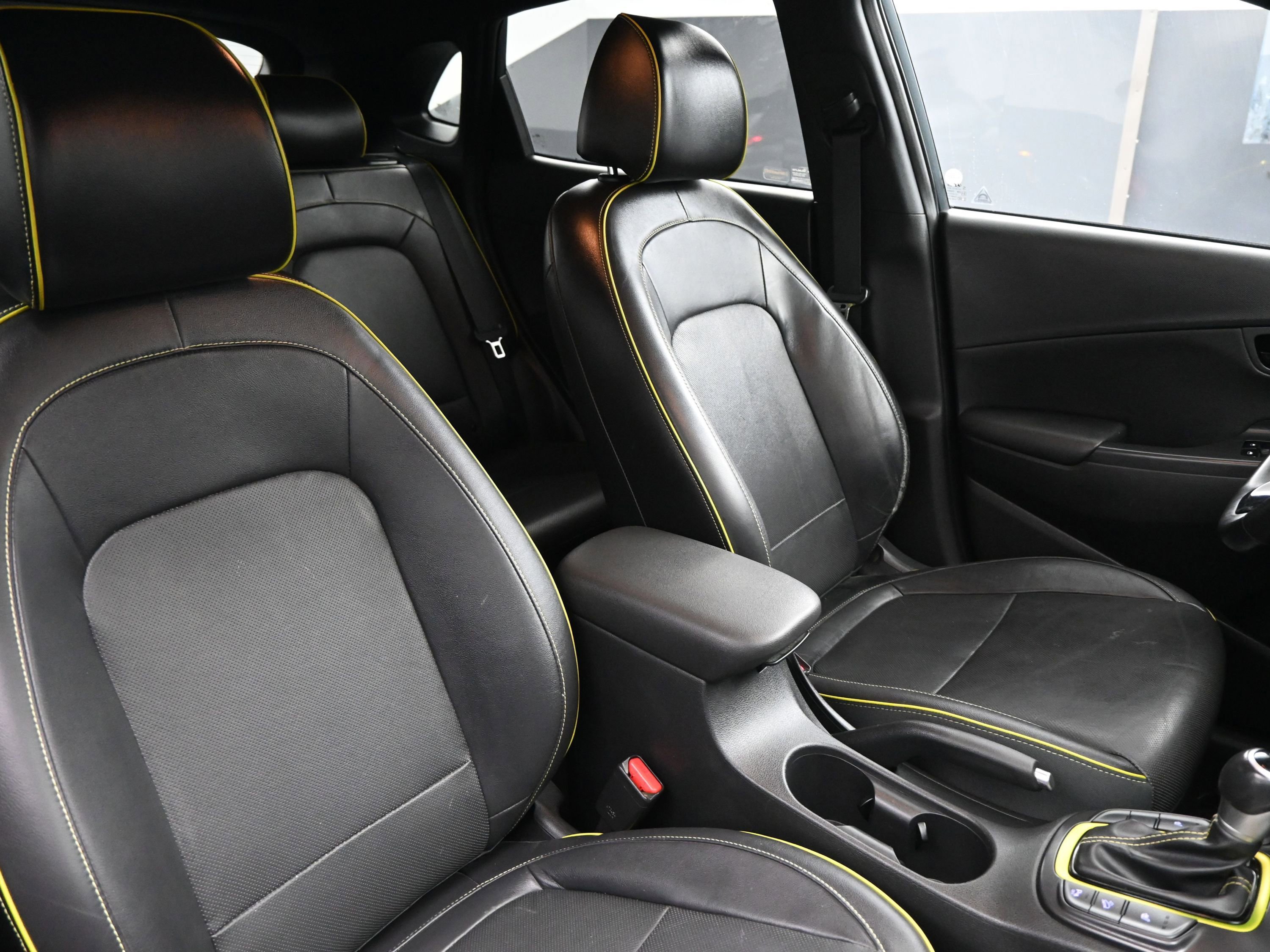 Used 2019 Hyundai Kona Ultimate image 22