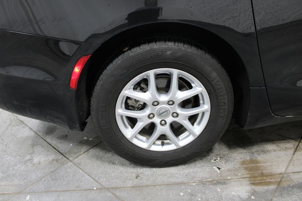 Used 2023 Chrysler Pacifica Touring-L FWD image 39