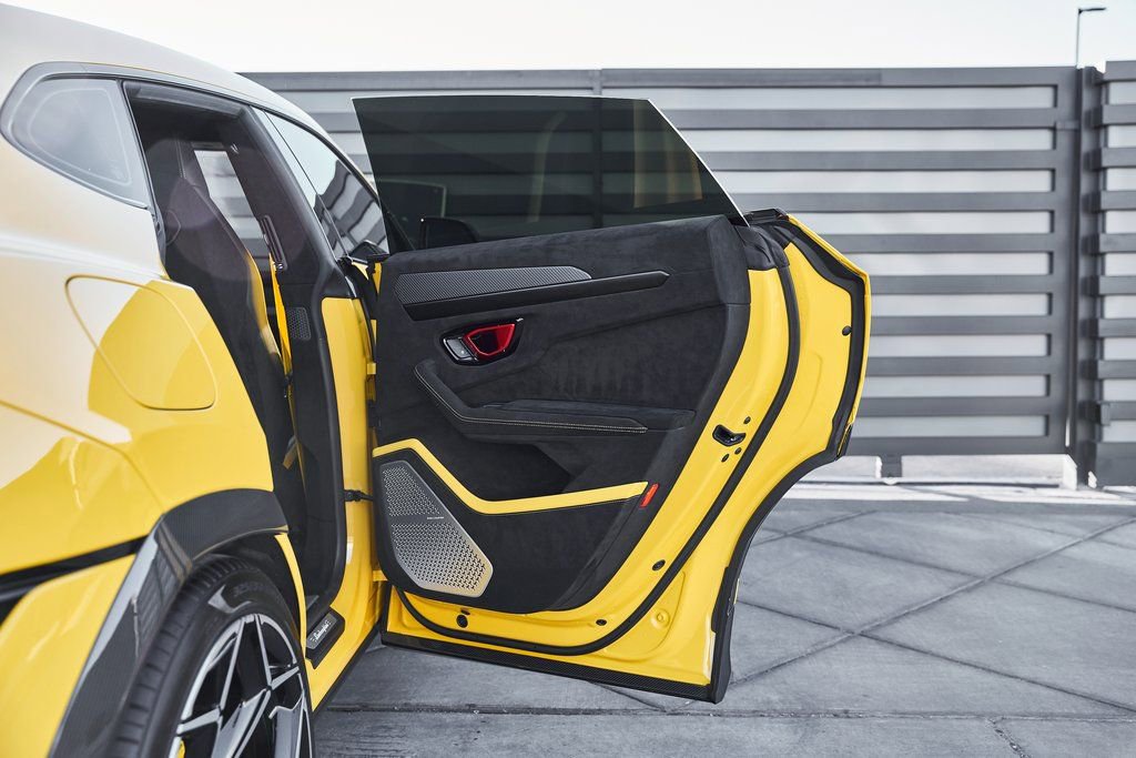 Used 2024 Lamborghini Urus Performante image 25