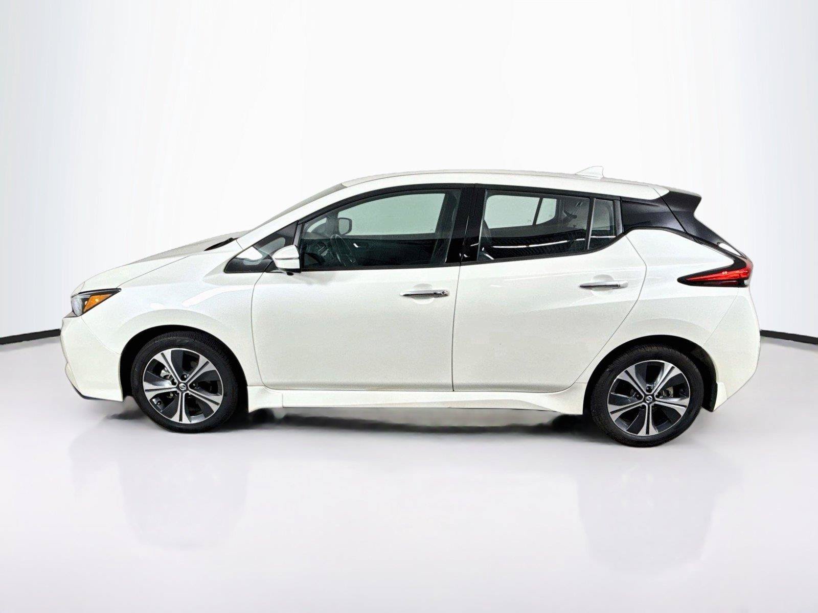 Used 2020 Nissan Leaf SL Plus FWD image 2