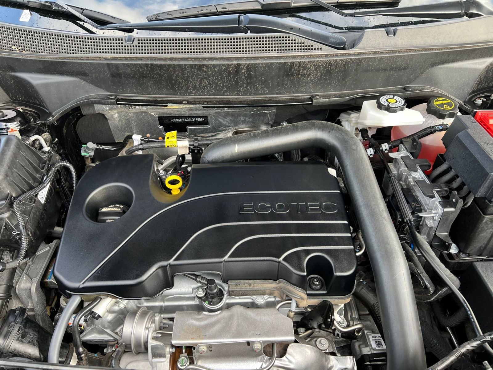 Used 2025 Chevrolet Equinox LT image 32