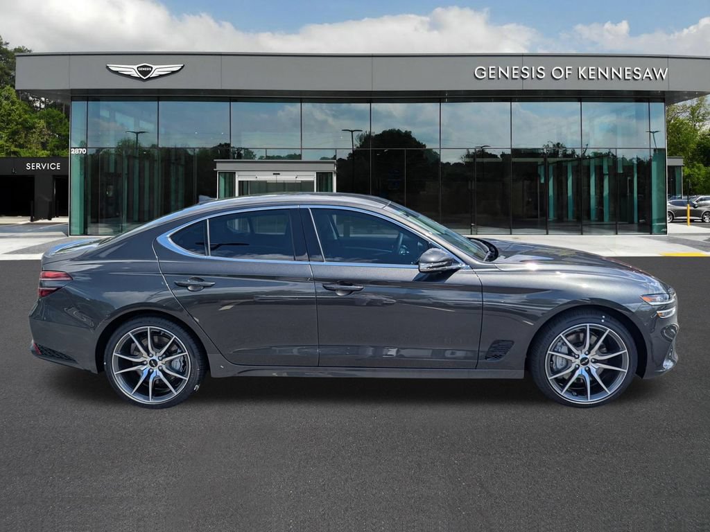 Used 2026 Genesis G70 2.5T AWD/4WD image 9